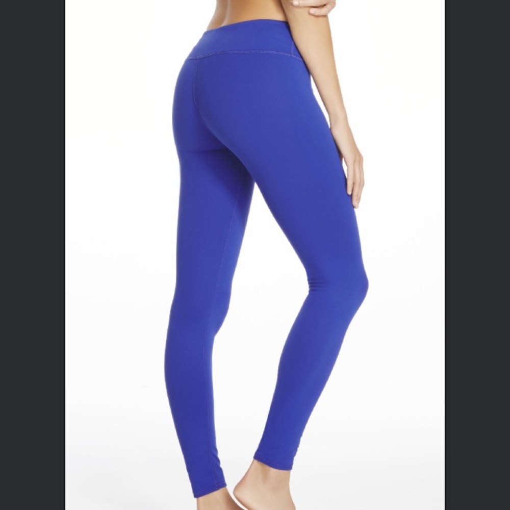 Blue mid rise Fabletics leggings like new